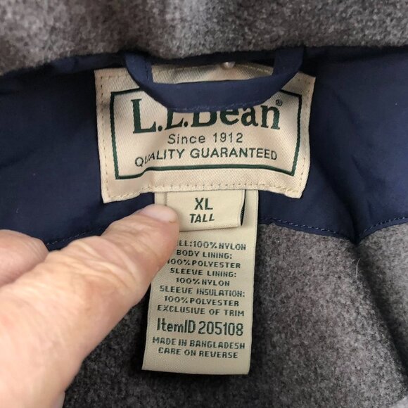 L.L. Bean Mens Bomber Jacket Size XLT Full Zip Stand Collar Outdoors Insulated - Picture 3 of 12